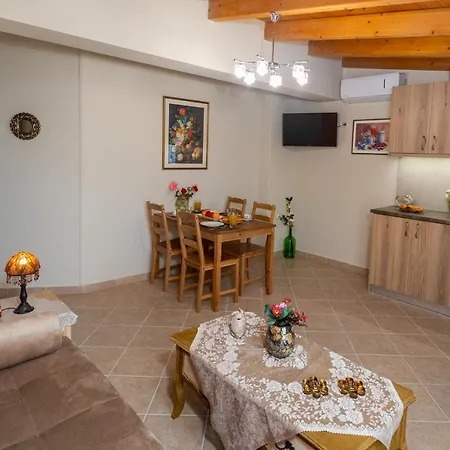 Nefeli Seaview Argostoli (Kefalonia)